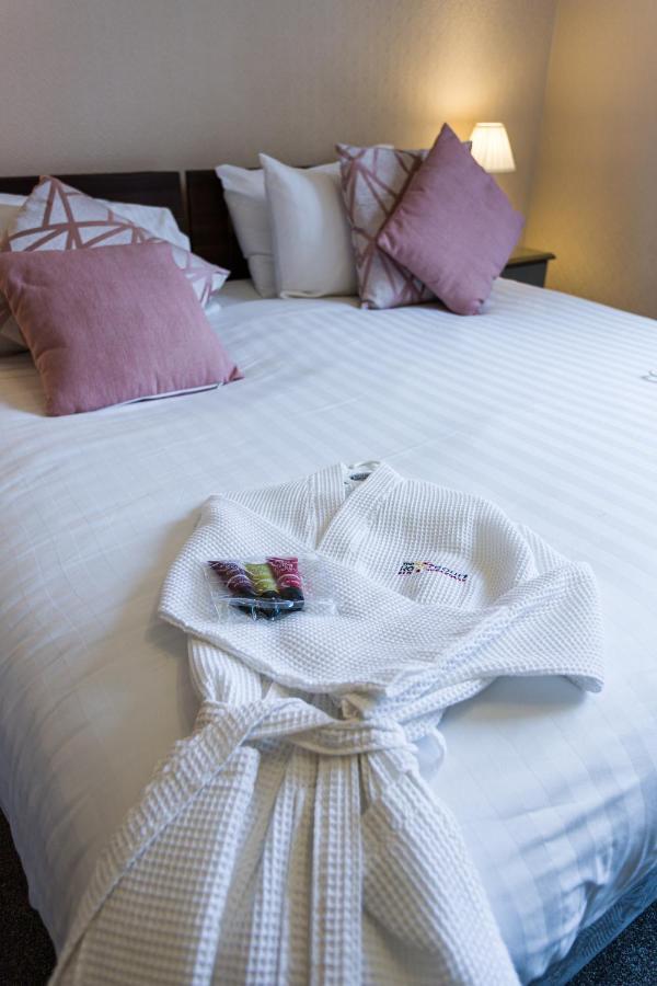 Relax At Rosscourt Guest House-Free On Site Parking (Adults Only) Борнмут Екстер'єр фото