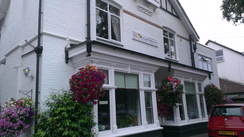 Relax At Rosscourt Guest House-Free On Site Parking (Adults Only) Борнмут Екстер'єр фото