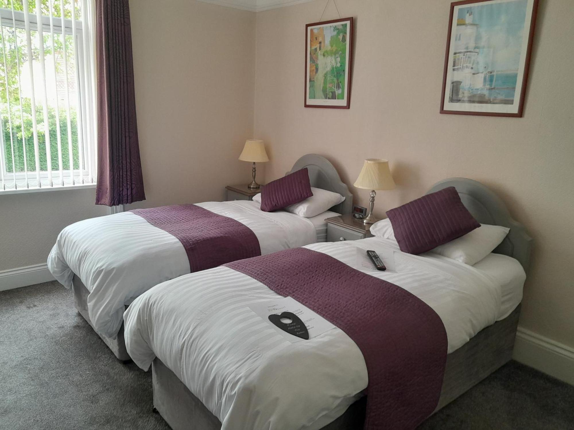 The Rosscourt Hotel (Adults Only) Борнмут Екстер'єр фото